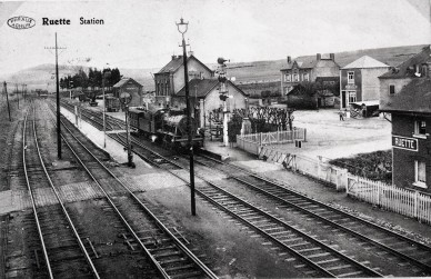 Ruette- gare int droit- Loco G8-.jpg
